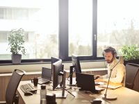 4 Best Business VoIP Providers of 2021: Make Business Calls Through the Internet