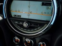 black and gray car instrument panel cluster digital interface, user confusion, poor navigation